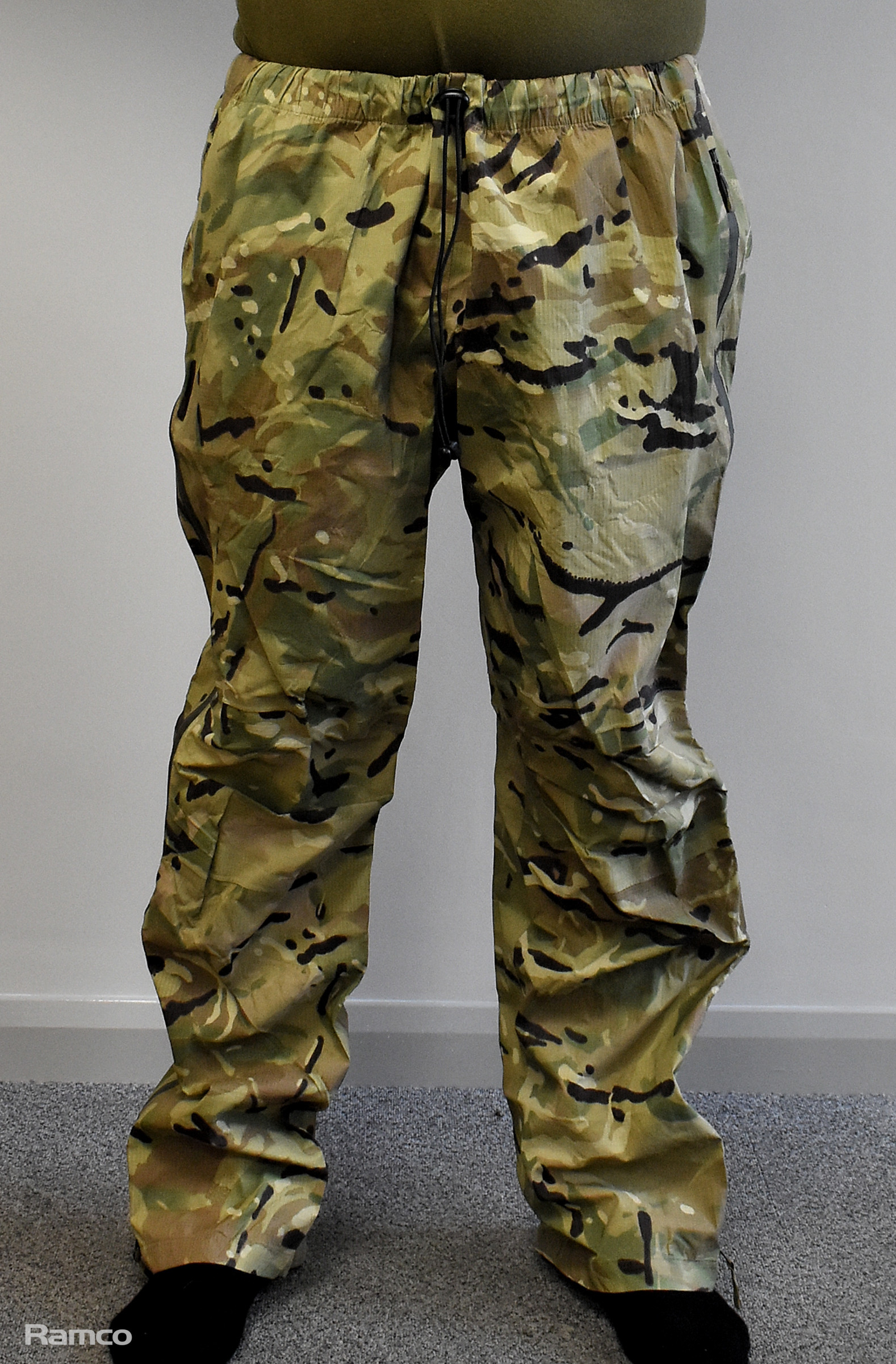 50x British Army MTP waterproof lightweight trousers - mixed sizes - photo 1
