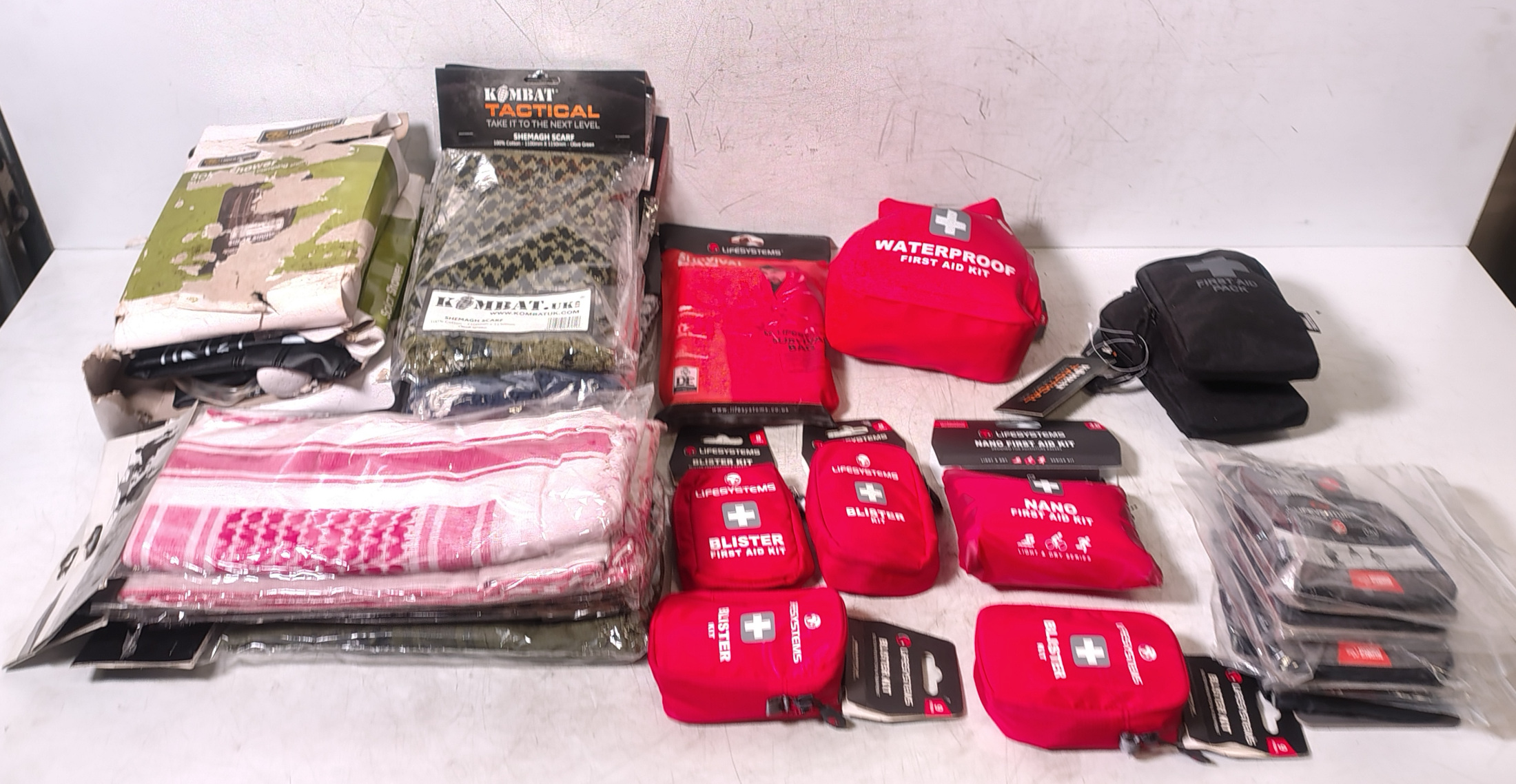 Army surplus consumables - Mixed Kombat Shemagh scarfs, hydro pocket towel & more - photo 1