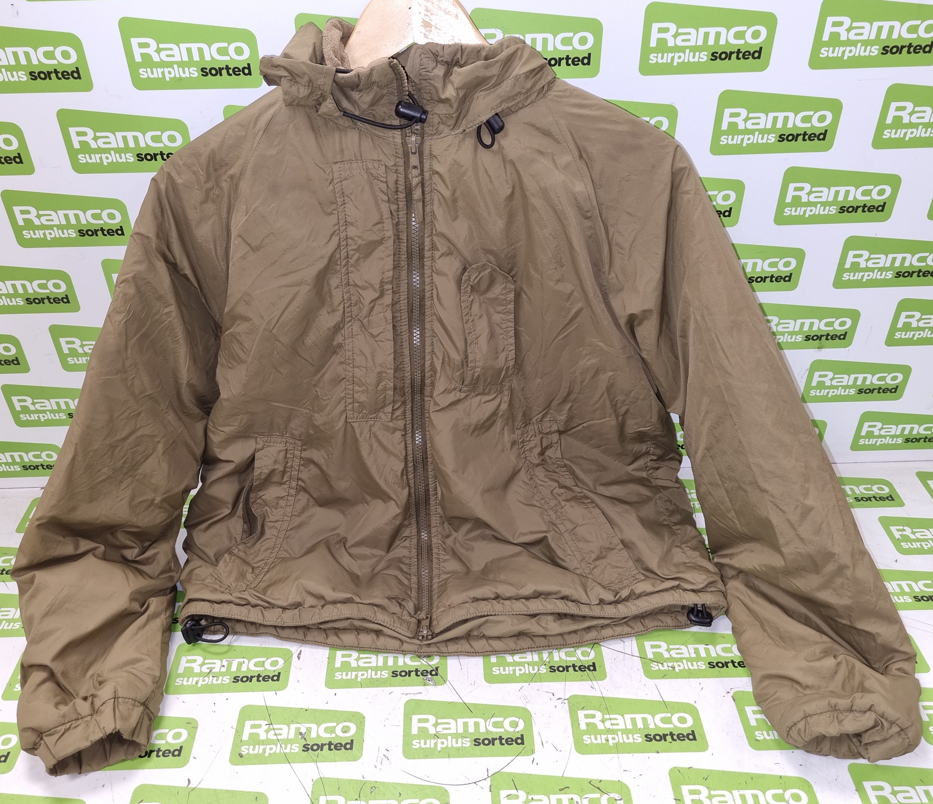 50x British Army thermal jackets - olive - mixed sizes - photo 1