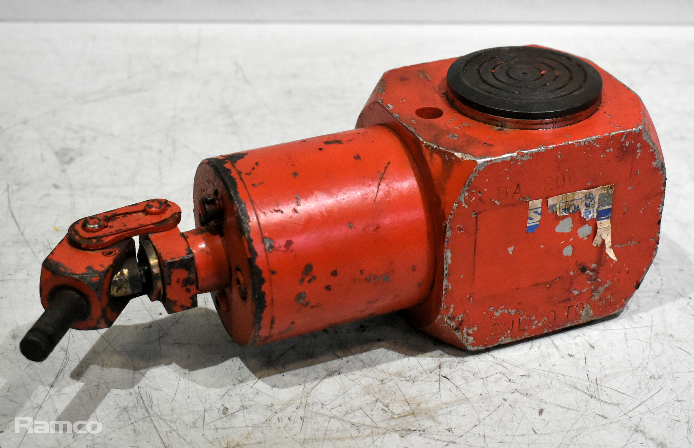 DA 206 hydraulic bottle jack - SWL 20 tonne - W 90 x D 235 x H 100mm - photo 1
