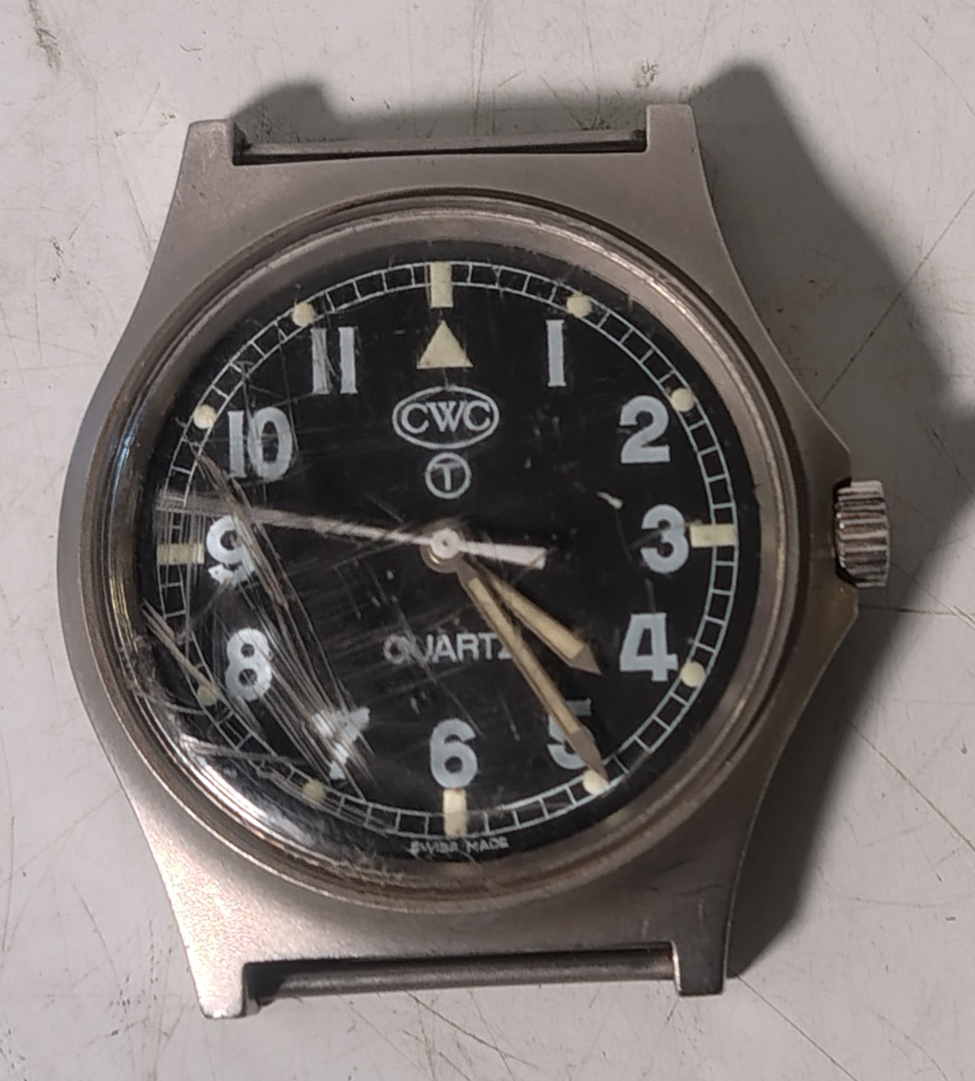 CWC W10-6645-99 British Army issue quartz wristwatch - 1991 - details in description - photo 1
