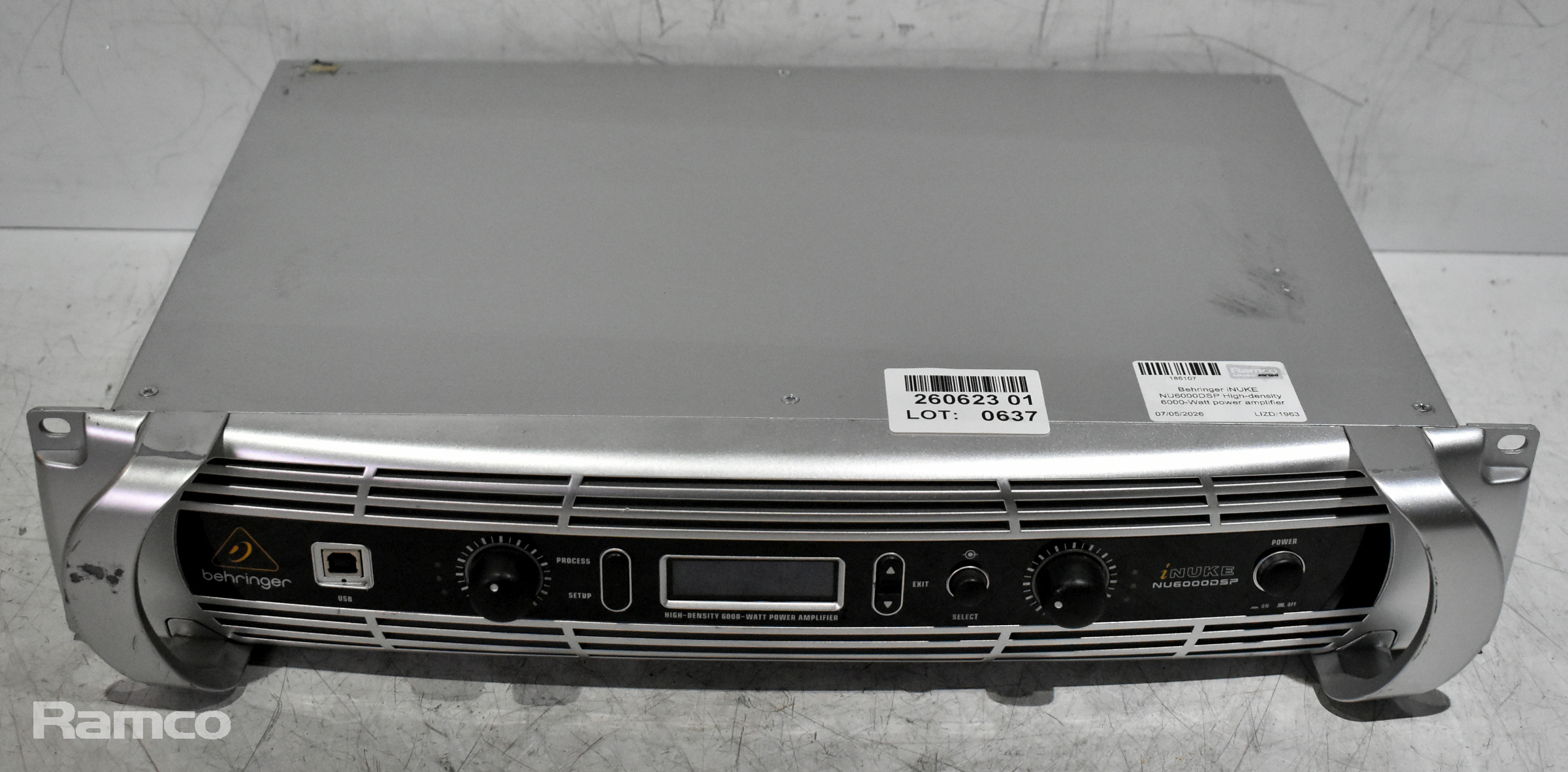 Behringer iNUKE NU6000DSP High-density 6000-Watt power amplifier - photo 1