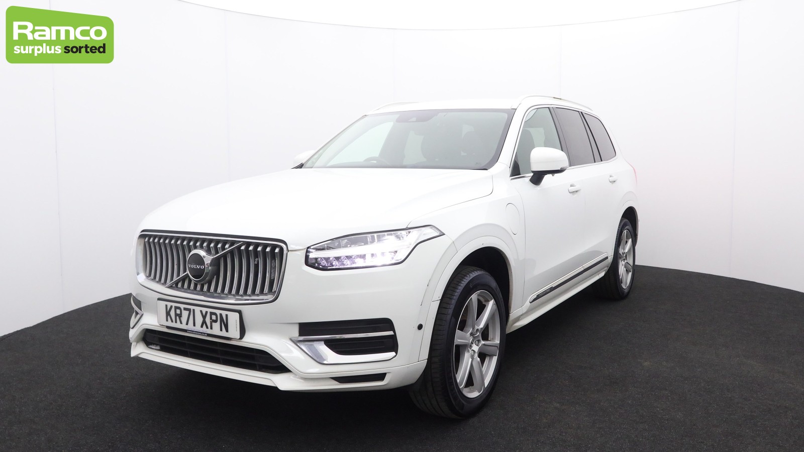 2022 Volvo XC90 Inscription T8 Recharge AWD 2.0L Petrol Hybrid - full details in the description - photo 1