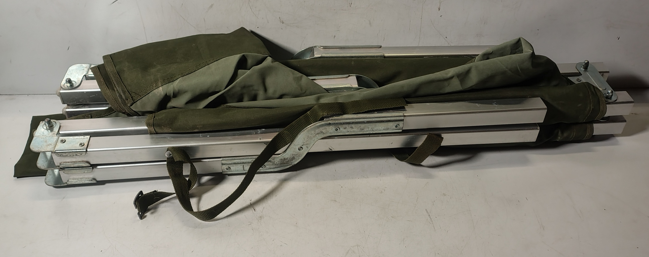 25x British Forces folding cots - in need of repair or for spares - photo 1