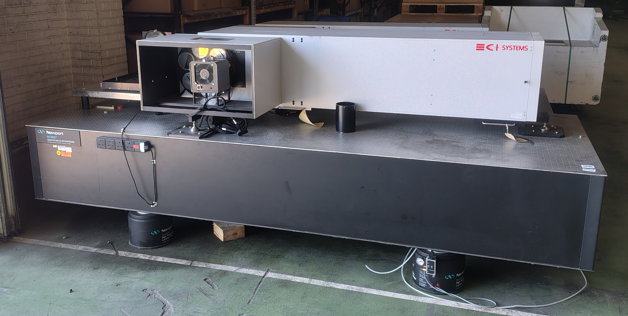Newport RS-3000 high-performance sealed hole table top with tuned damping - photo 1