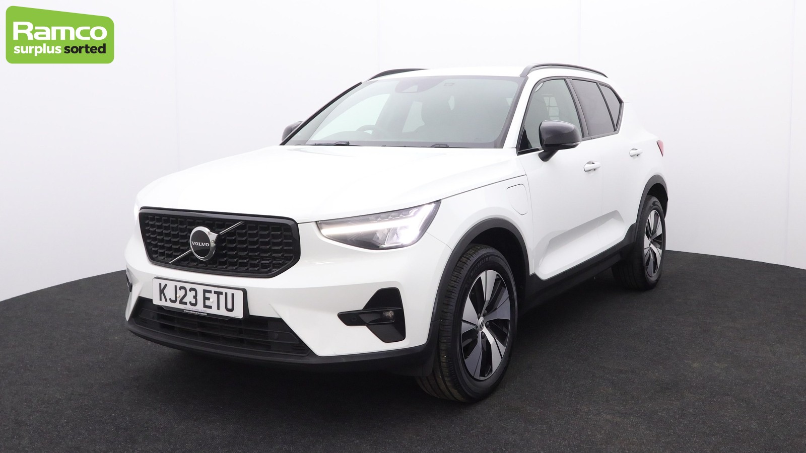 2023 Volvo XC40 T4 Plus Recharge – KJ23 ETU - full details in the description - photo 1