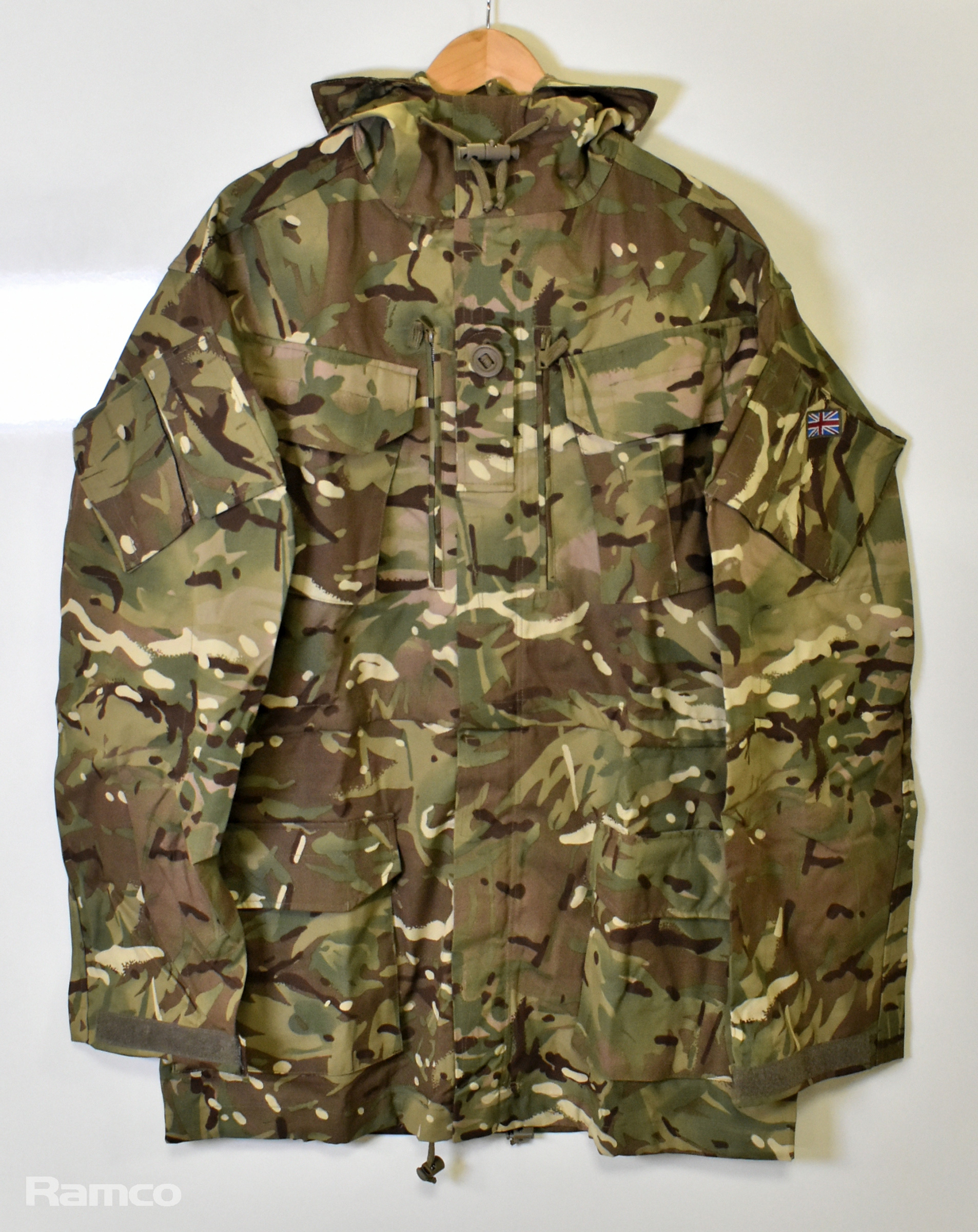 40x MTP windproof smocks - mixed sizes — photo 1