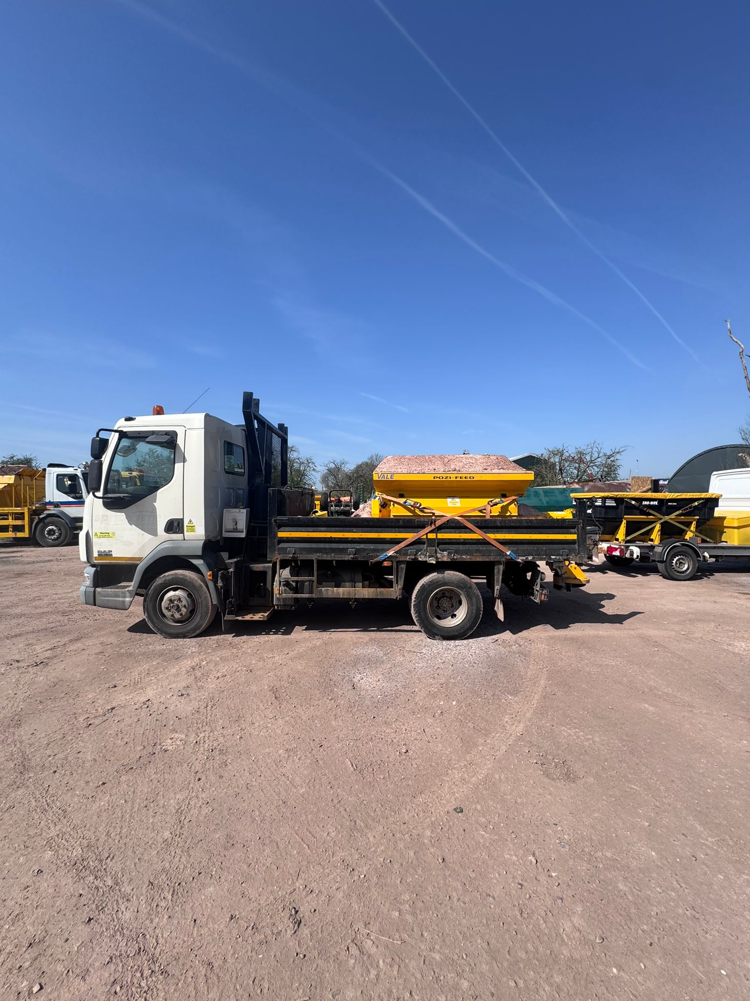 DAF FA LF45.160 08 TIP E tipper truck - reg. YJ08 APU - current mileage 354414km - NO SPREADER INC — photo 1