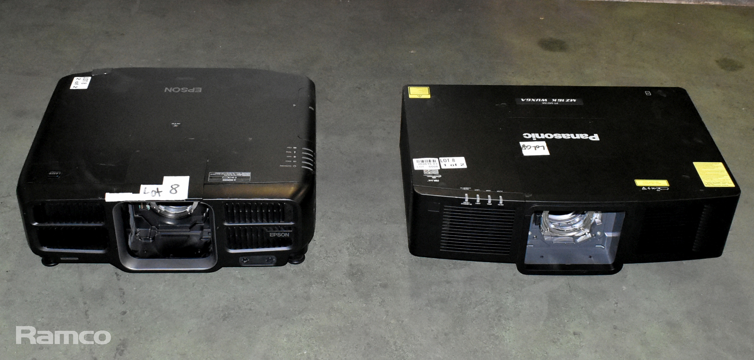 Panasonic PT-MZ16KLB LCD projector and Epson EB-L1505U LCD projector - details in desc. - photo 1