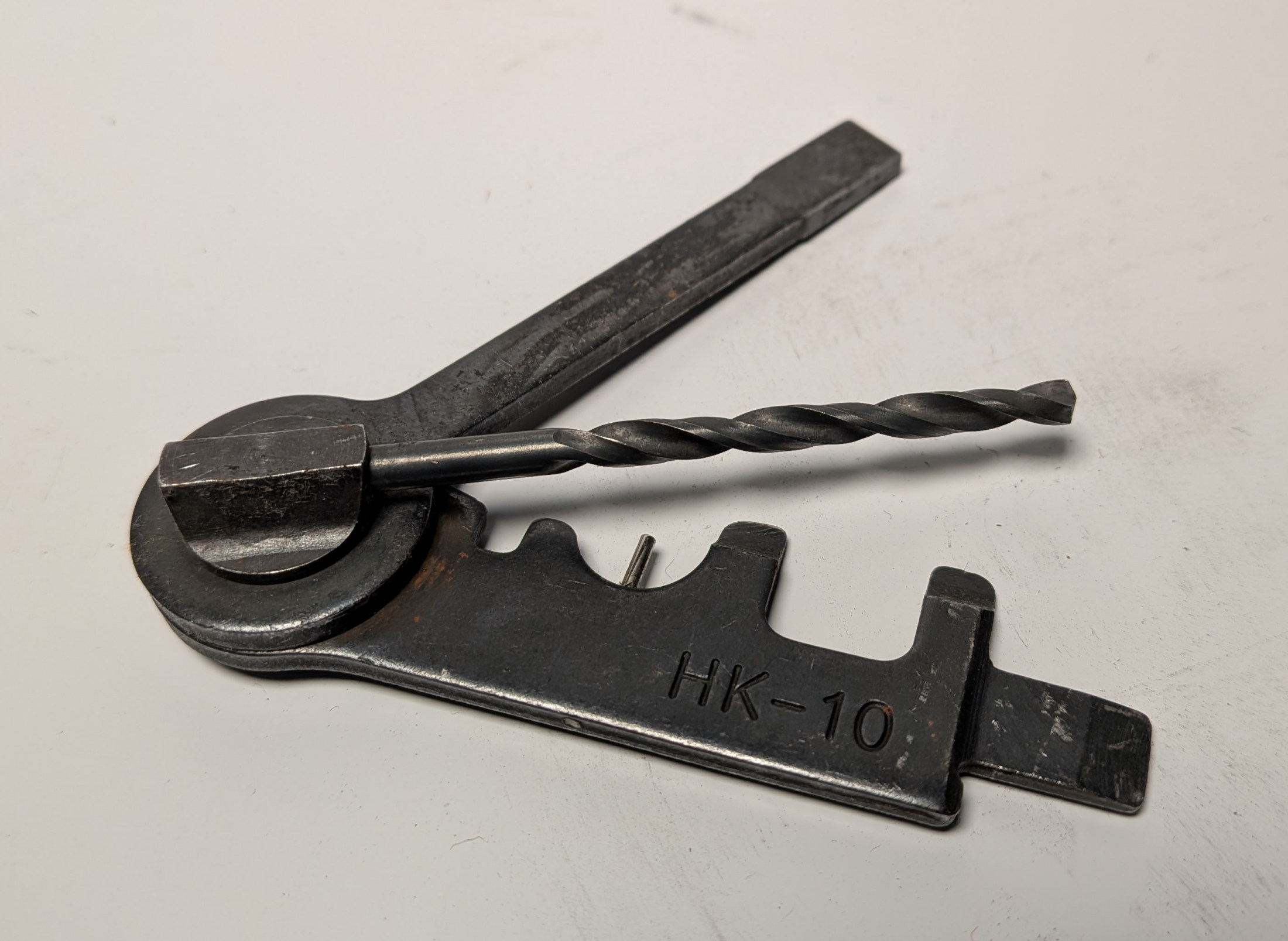 37x British Army rifle gun cleaning combination tools - photo 1