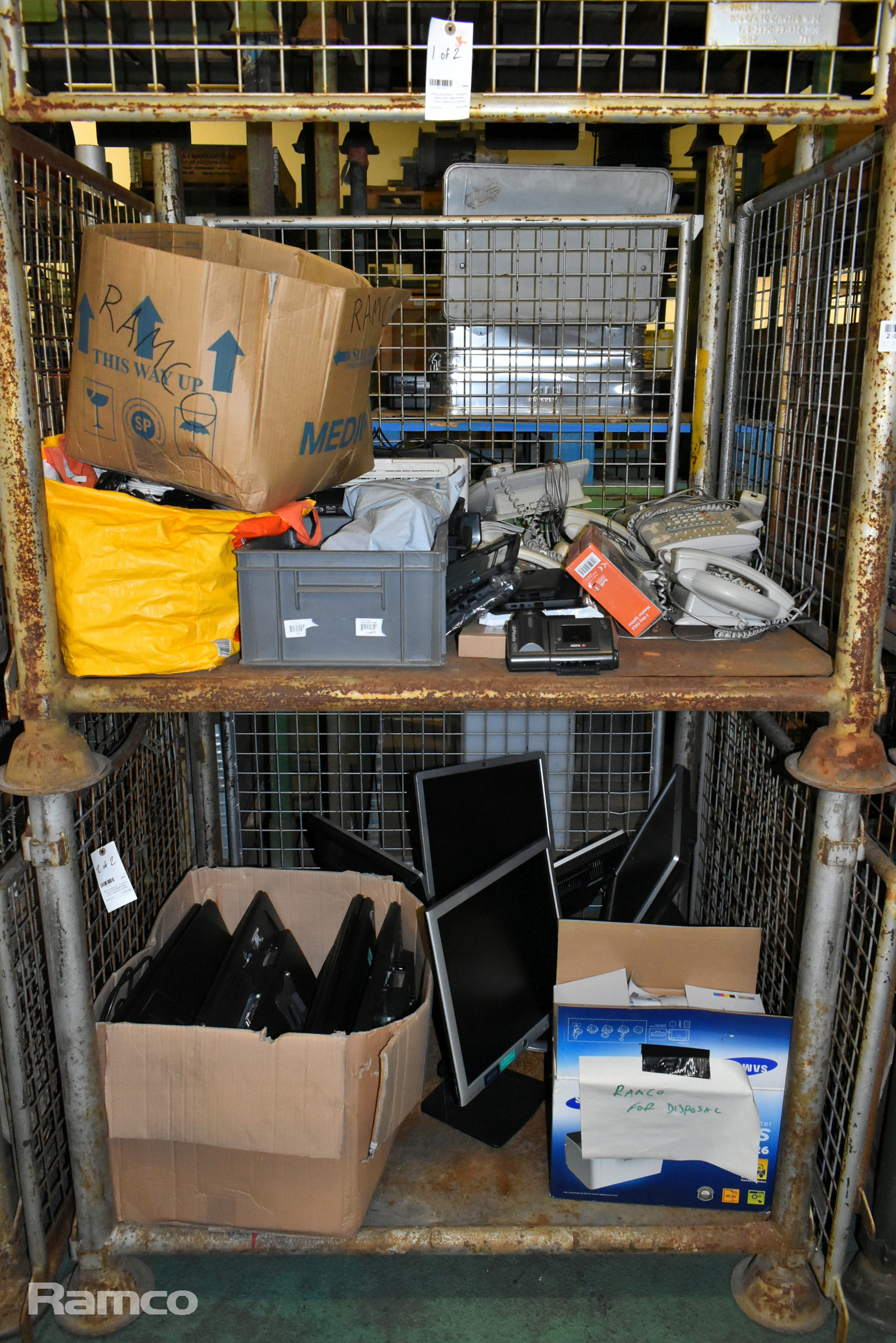 Office equipment - monitors, keyboards, telephones, printer, cases and cables - photo 1