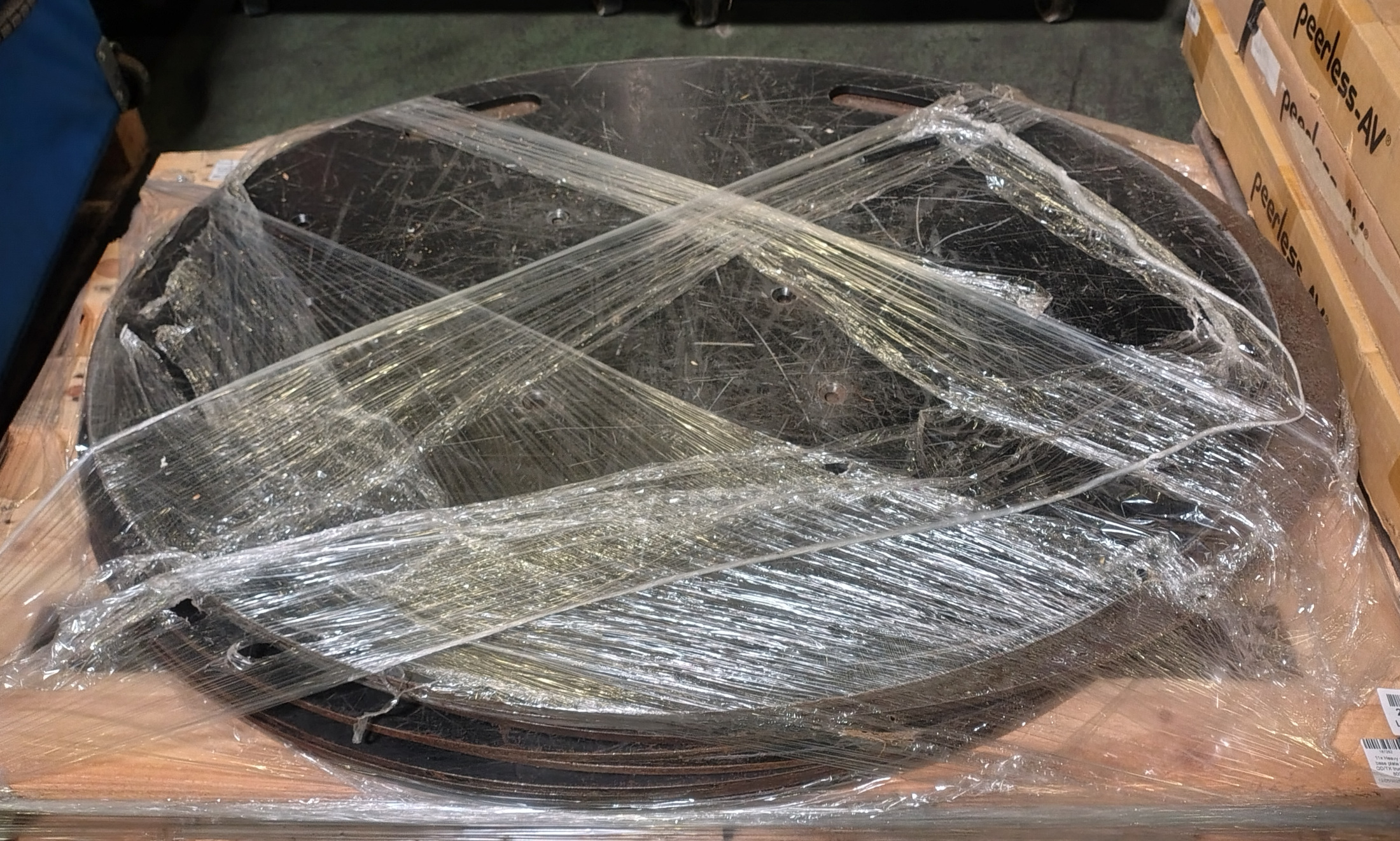 11x Heavy duty oval steel base plate for freestanding QD/TX trusses - W1000 x D 800 x H 10mm - photo 1