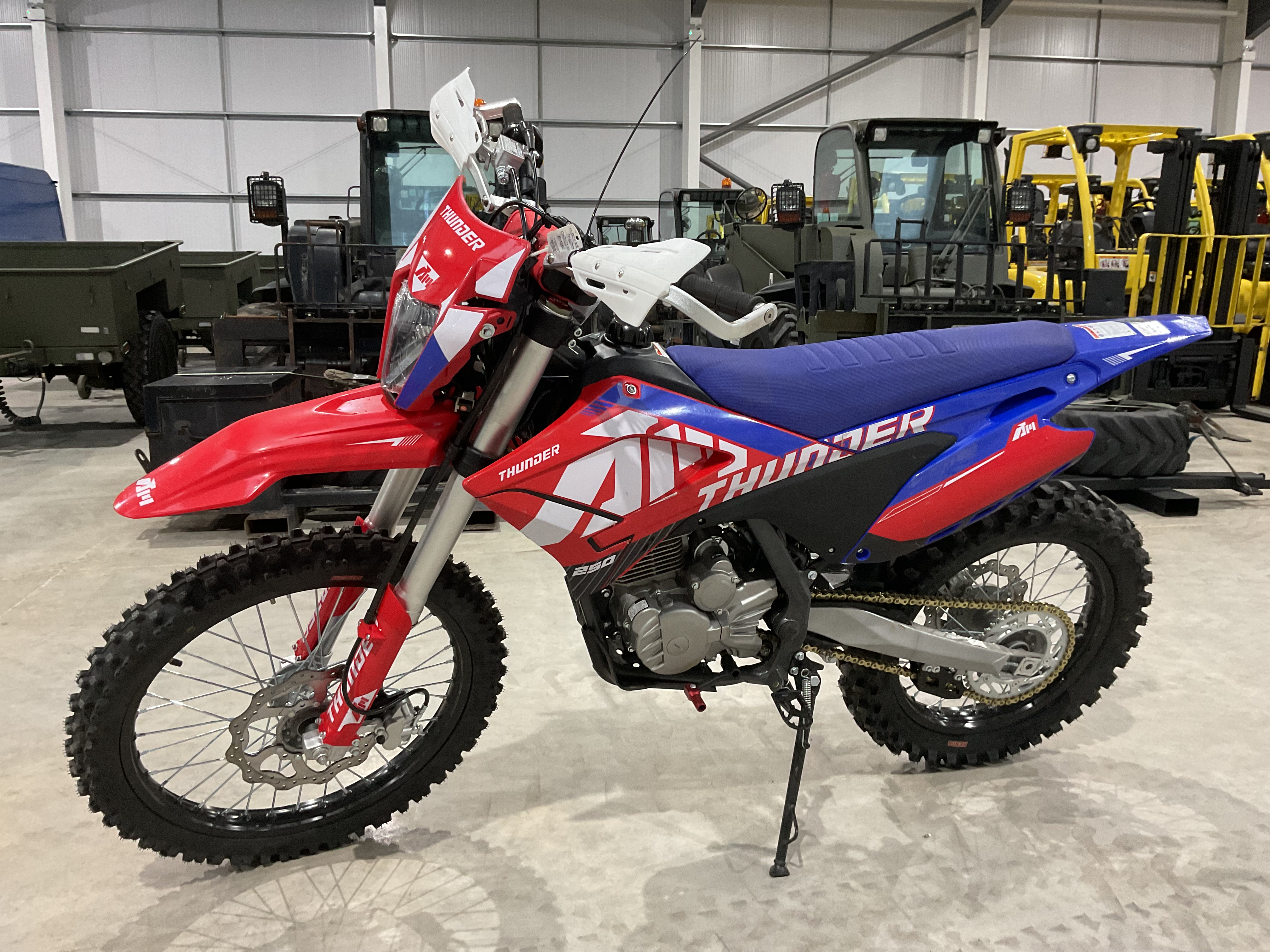 2025 New Unused Apollo Thunder 250CC Off Road Trail Bike - photo 1