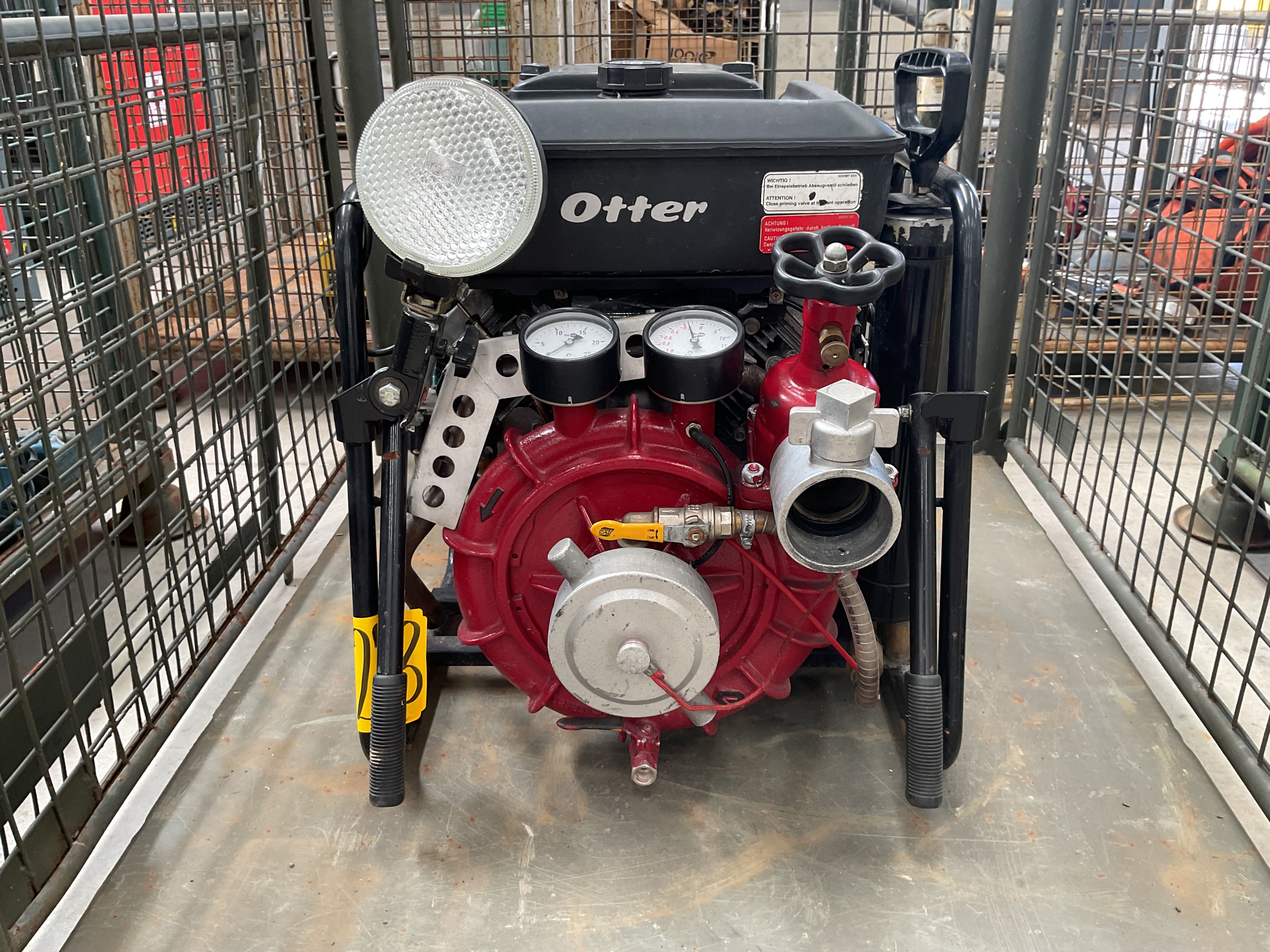 Otter Lightweight Portable Fire Pump, Direct from UK Fire & Rescue - photo 1
