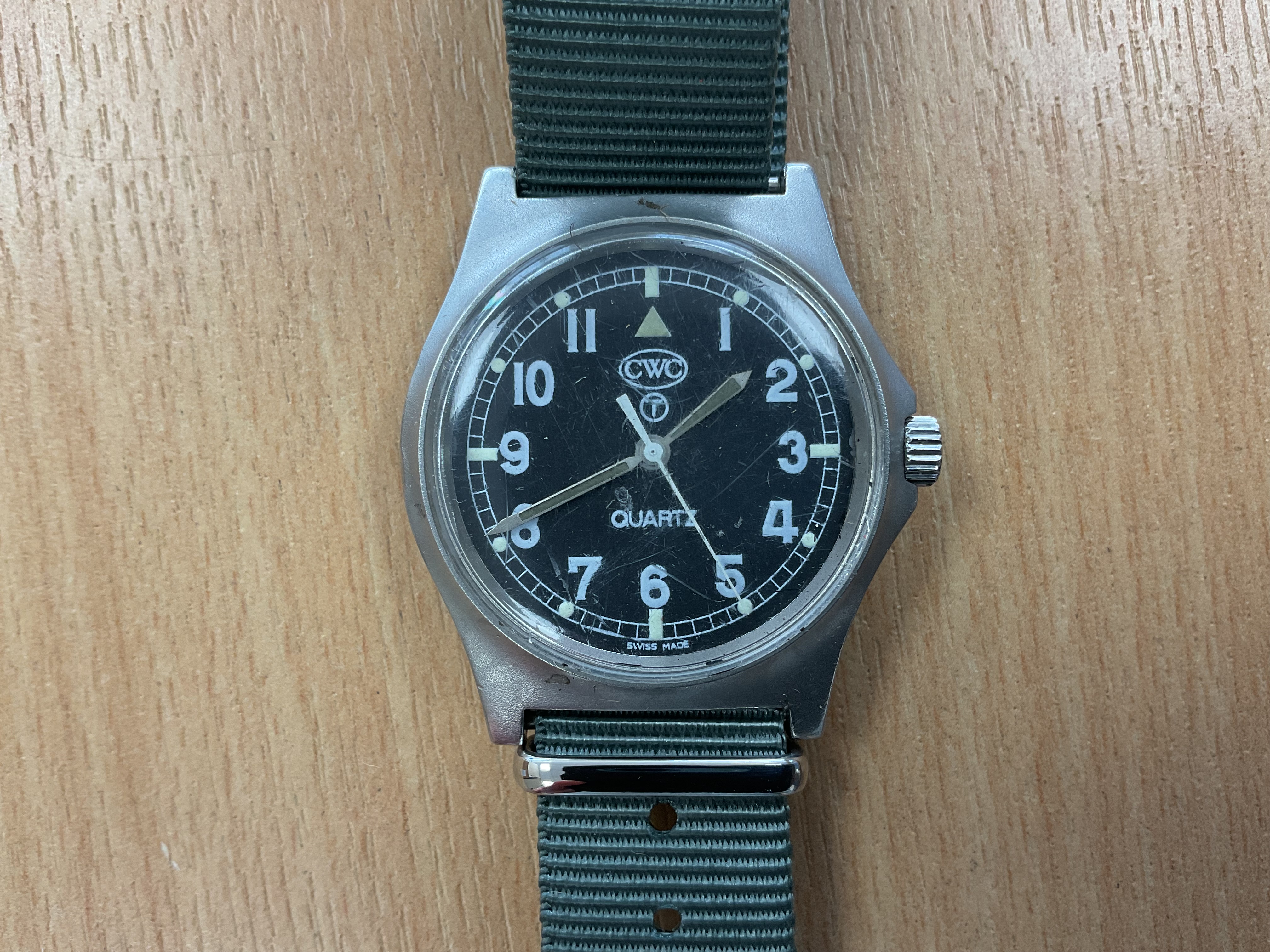 Rare CWC 0552 Royal Marines / Navy Service Watch, Nato Marks, Date 1990 - photo 1