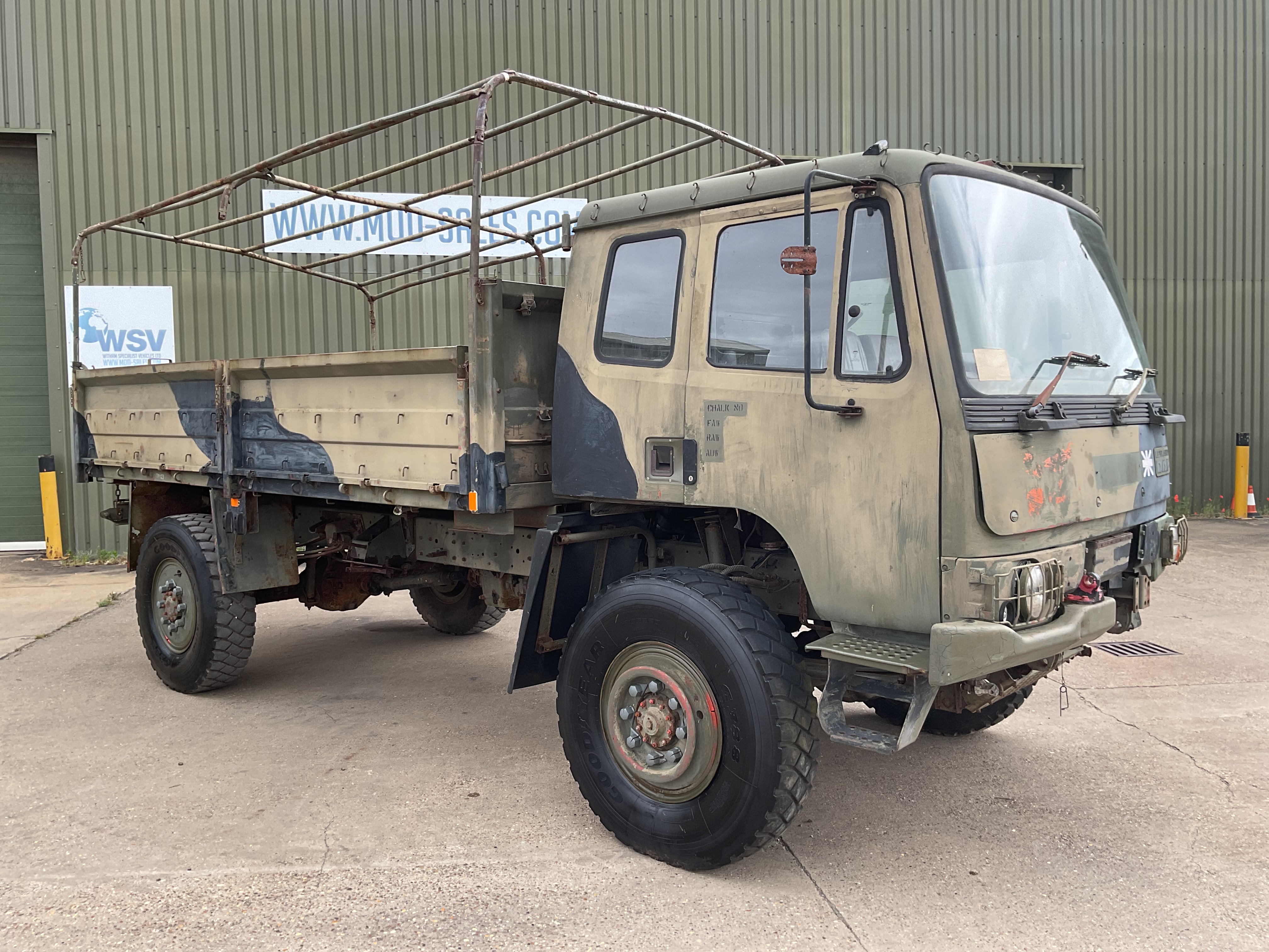 Leyland DAF 4x4 Truck Cargo Platform 4 Tonne RHD, Direct from UK MOD - photo 1