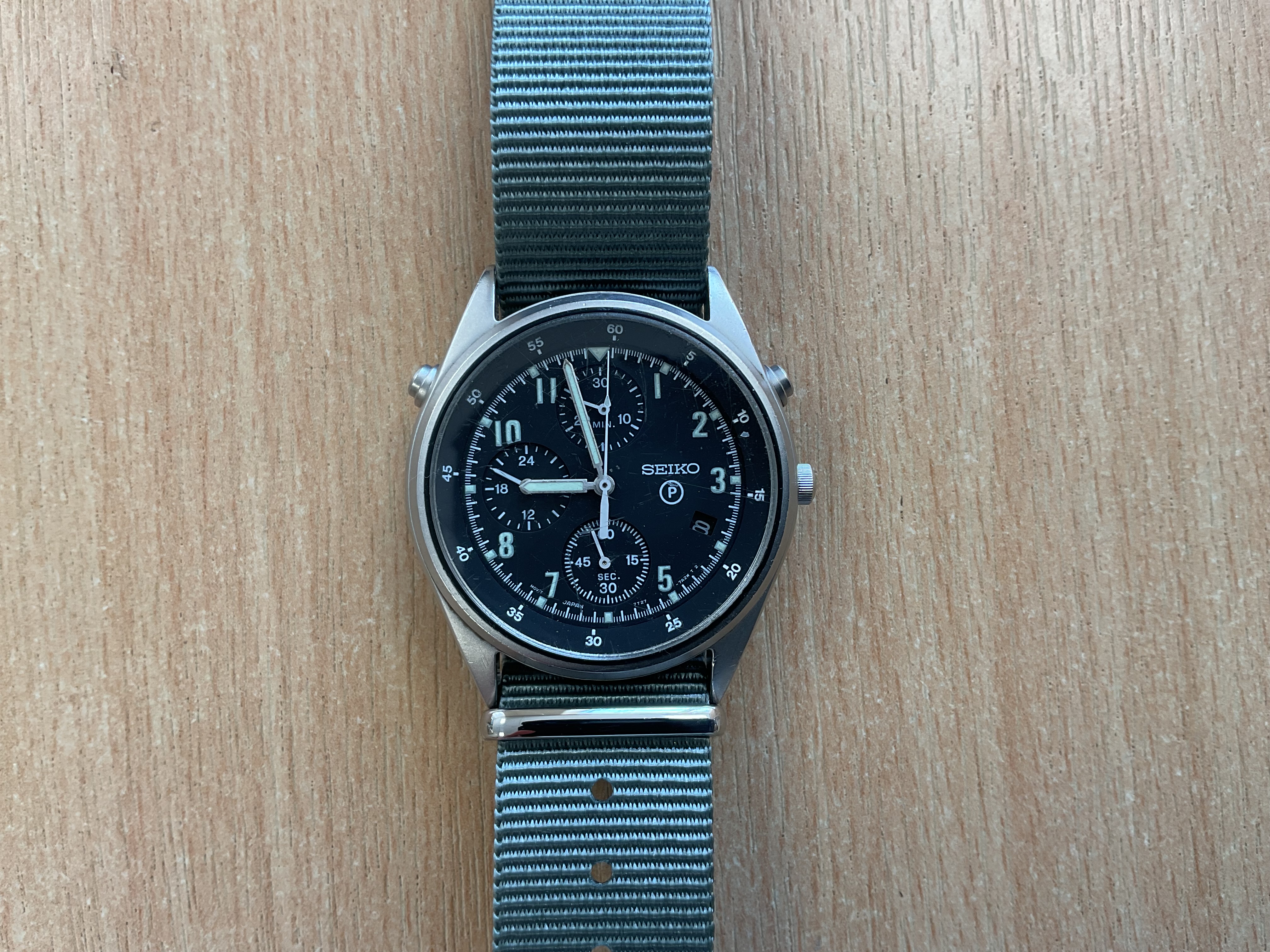 Rare Seiko Gen 2 Pilots Chrono RAF Tornado Force Issue, Sn° 1281, Date 1993, from MOD - photo 1