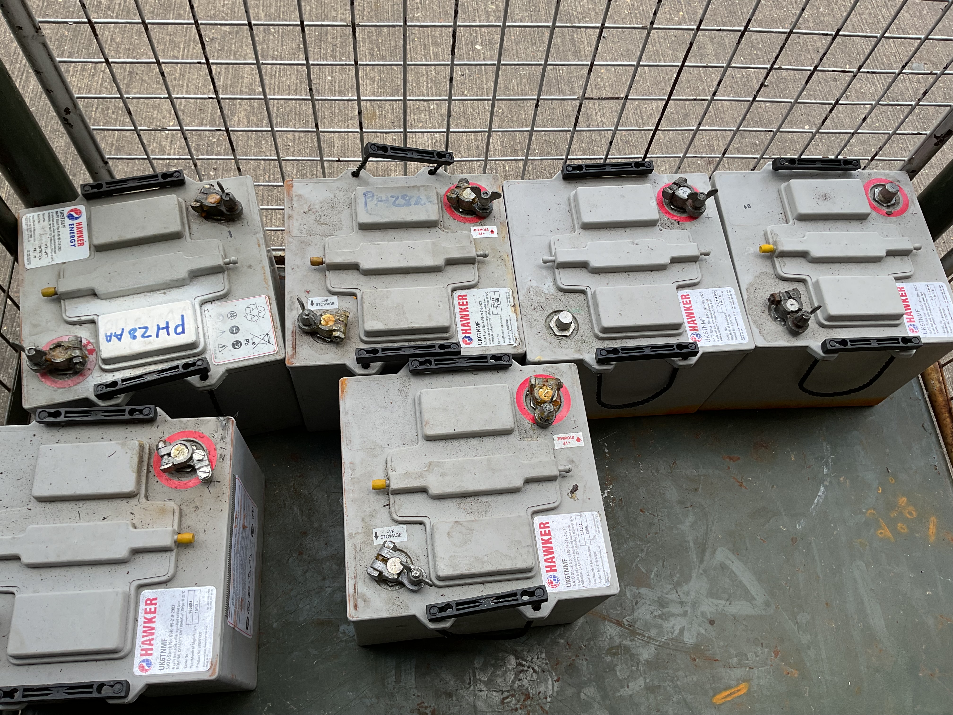 6x Hawker XP 12V Nato Batteries, from MOD - photo 1