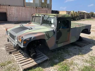 2007 AM General M1097R1 HMMWV 2 Door Soft Top w/Truck Body