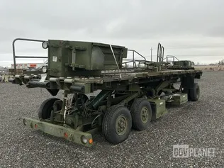 DRS L025K Aircraft Cargo Loader