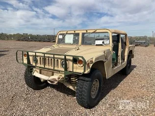 AM General M1097R1 HMMWV 4 Door Soft Top w/Truck Body