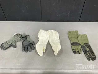 (21) Pairs of Flyerβs Gloves, (25) Pairs of Mitten Shells & Assorted Items