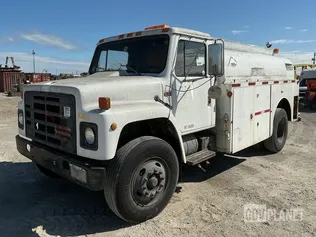 1988 Navistar 1754 Fuel Truck