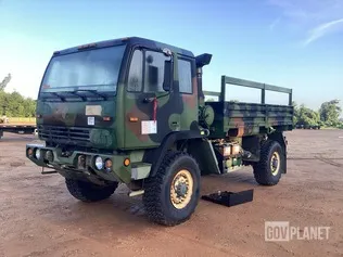 2003 Stewart & Stevenson M1078A1 LMTV 4x4 Cargo Truck