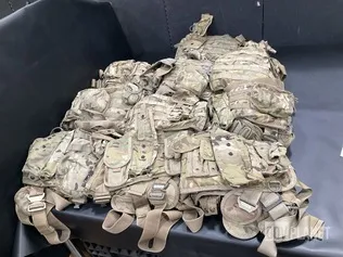 (10) Survival Vests