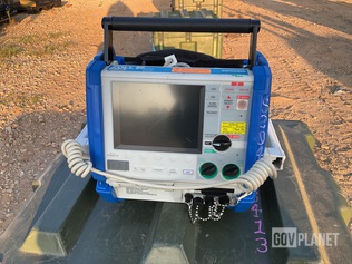 Zoll M Series CCT Defibrillator Monitor-Recorder w/Case - photo 1