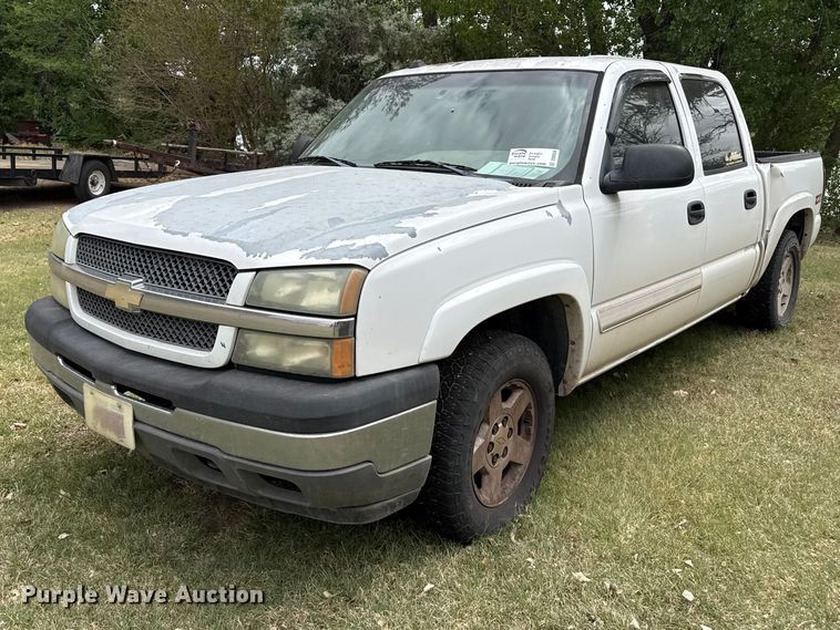 2005 Chevrolet Silverado 1500 Crew Cab Pickup Truck - photo 1