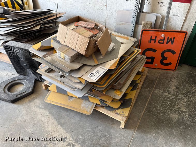Approximately 100 Road Signs - photo 1