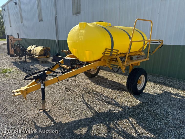 Sprayer Trailer - photo 1