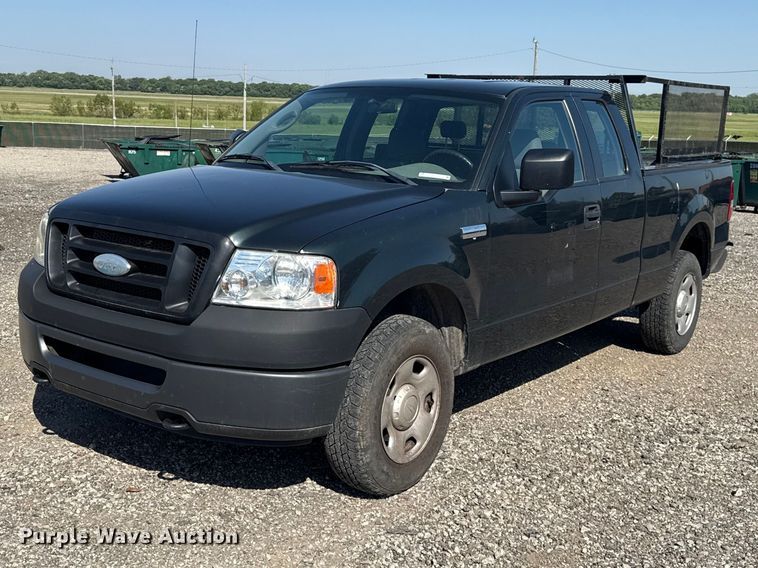 2006 Ford F150  Ext. Cab Pickup Truck - photo 1