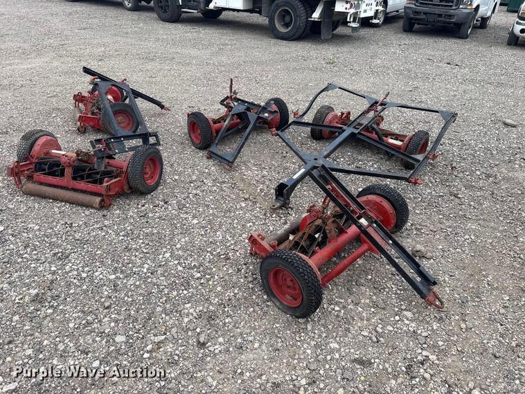 (5) Toro Reel Mowers - photo 1