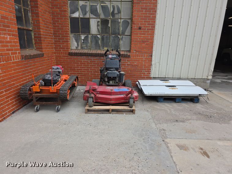 Lawn And Garden Equipment - photo 1