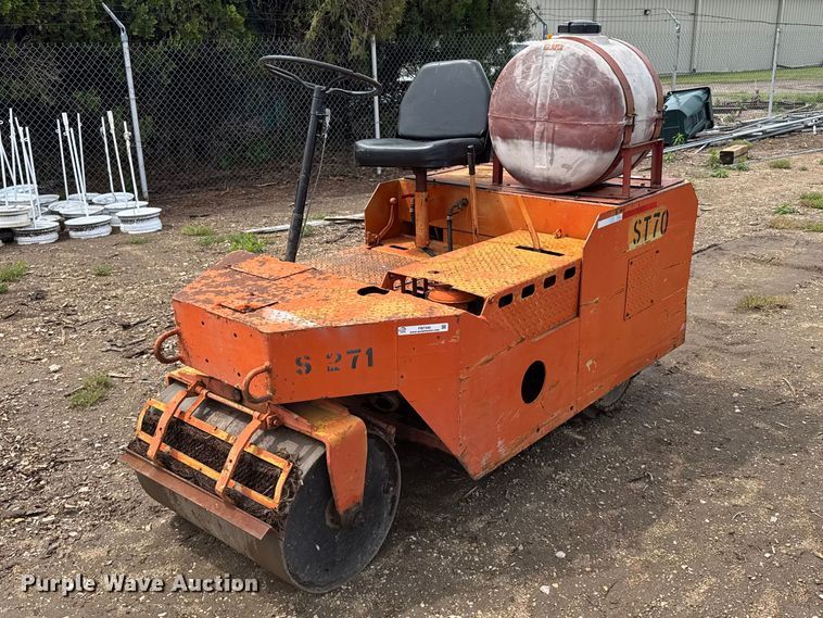 Vibrapac Double Drum Vibratory Roller - photo 1