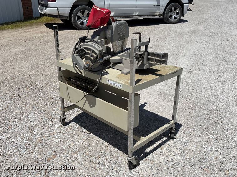 Milwaukee 10" Miter Saw - photo 1