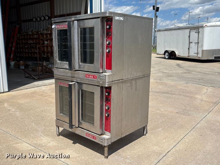 Blodgett Mark V Convection Oven - photo 1