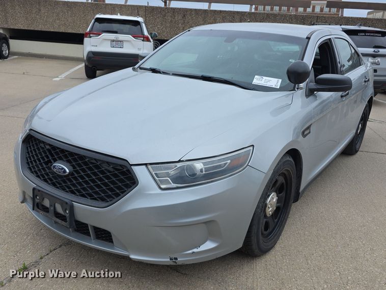 2017 Ford Taurus Police Interceptor - photo 1