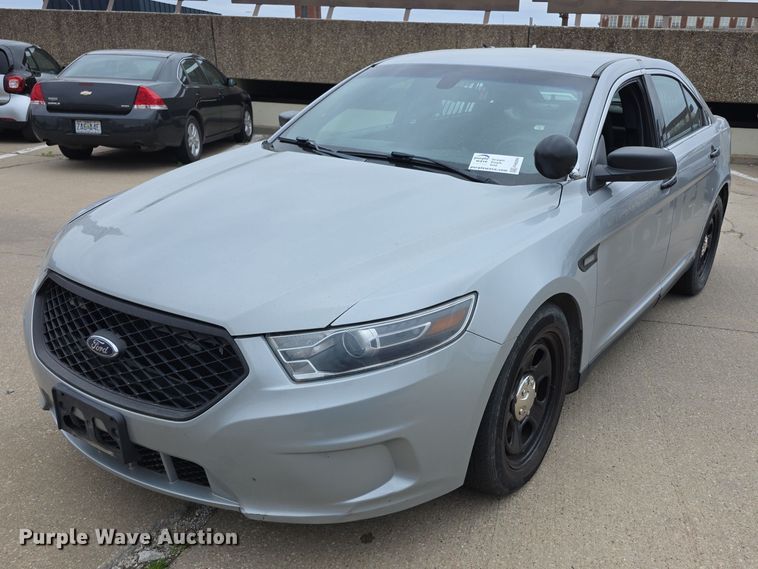 2017 Ford Taurus Police Interceptor - photo 1