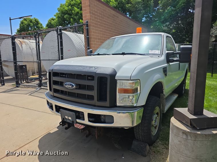 2009 Ford F350 Super Duty Pickup Truck - photo 1