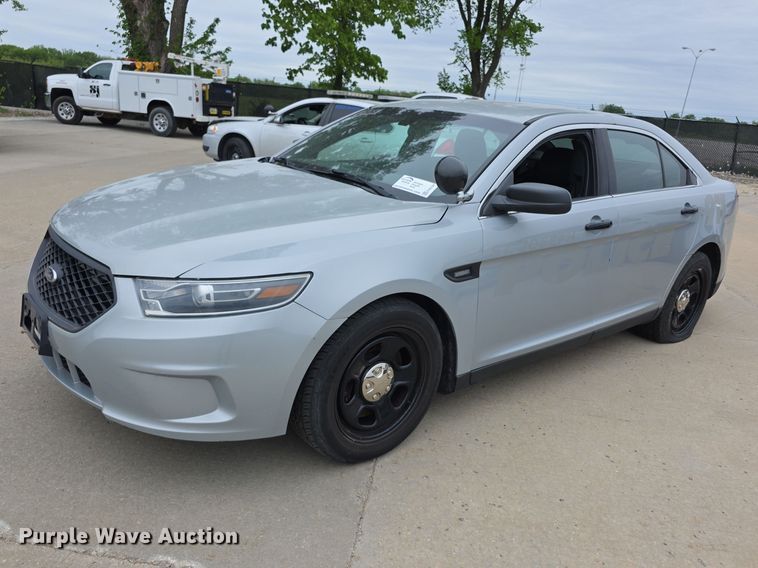 2018 Ford Taurus Police Interceptor - photo 1