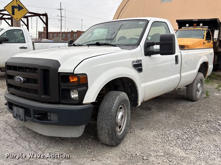 2010 Ford F250 Pickup Truck - photo 1
