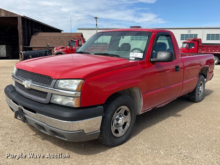 2003 Chevrolet Silverado 1500 Pickup Truck - photo 1