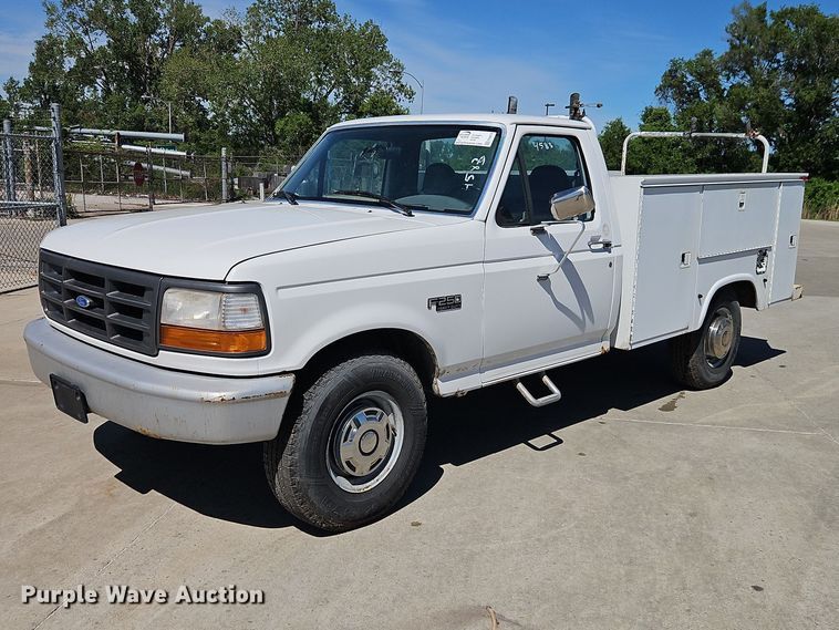 1997 Ford F250 Utility Bed Pickup Truck - photo 1