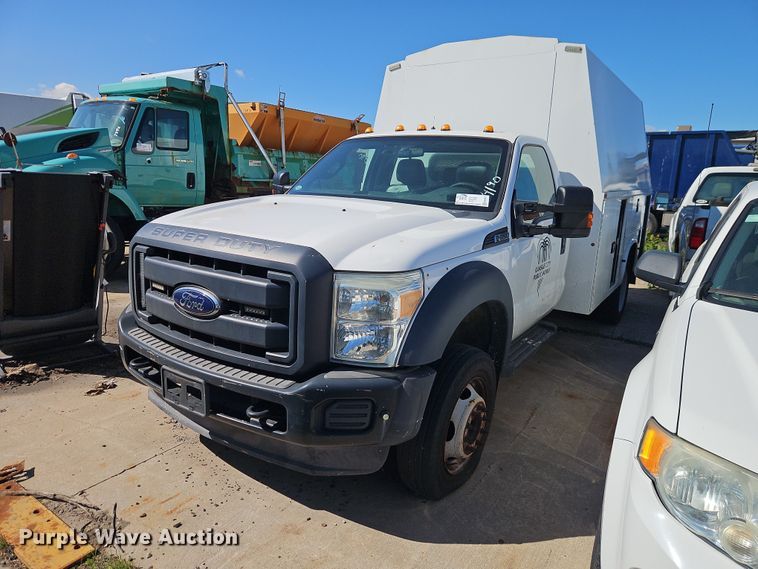 2015 Ford F550 Super Duty Utility / Service Truck - photo 1