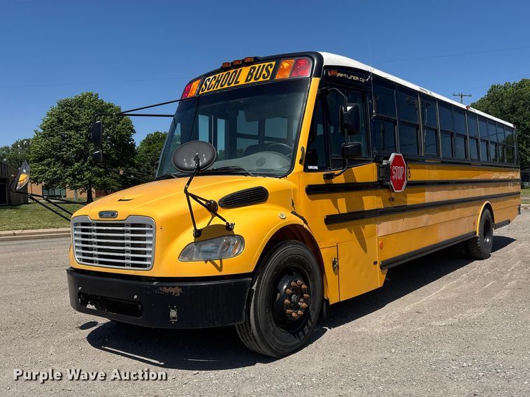 2008 Thomas Built B2 School Bus - photo 1