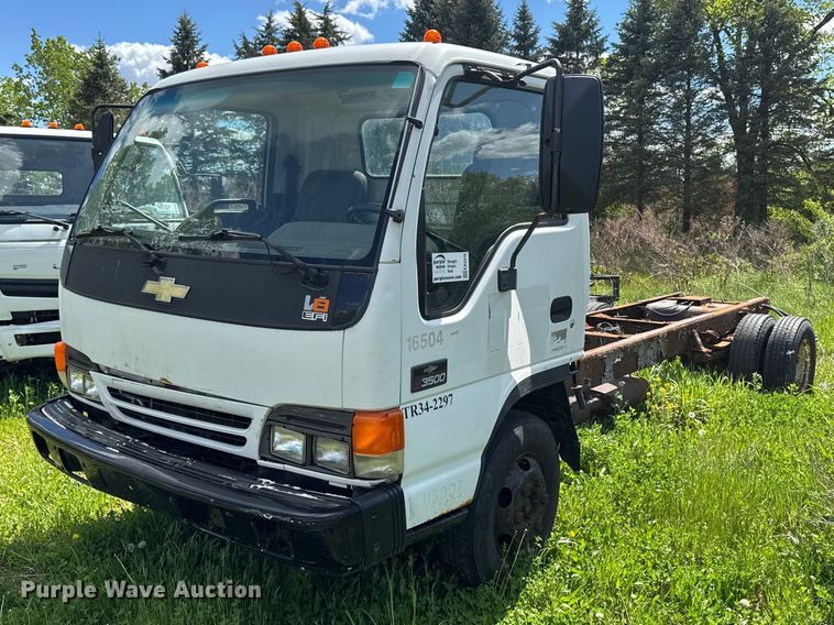 2005 Chevrolet W3500 Truck Cab And Chassis - photo 1