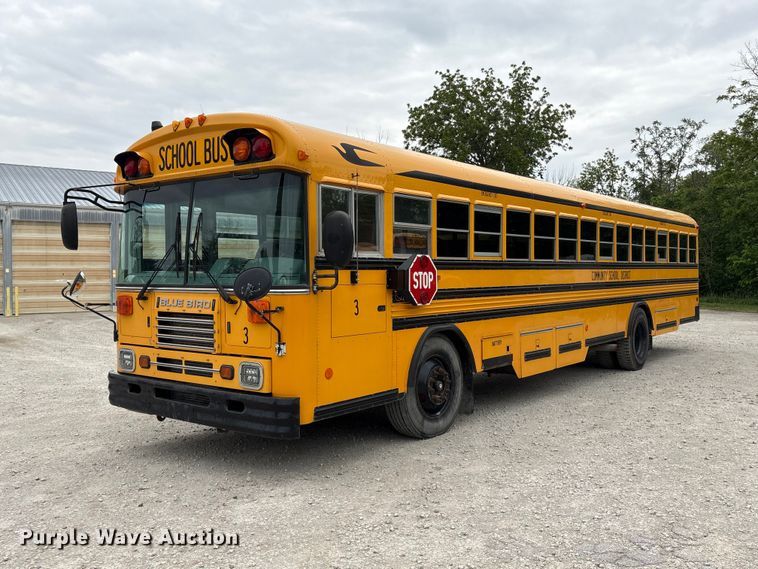 2003 Blue Bird TC2000 School Bus - photo 1